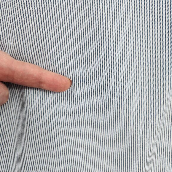 Chicos Pants Womens 3 Blue XL Pinstripe Stretch Crop Capri Pull On So Slimming - Picture 5 of 14